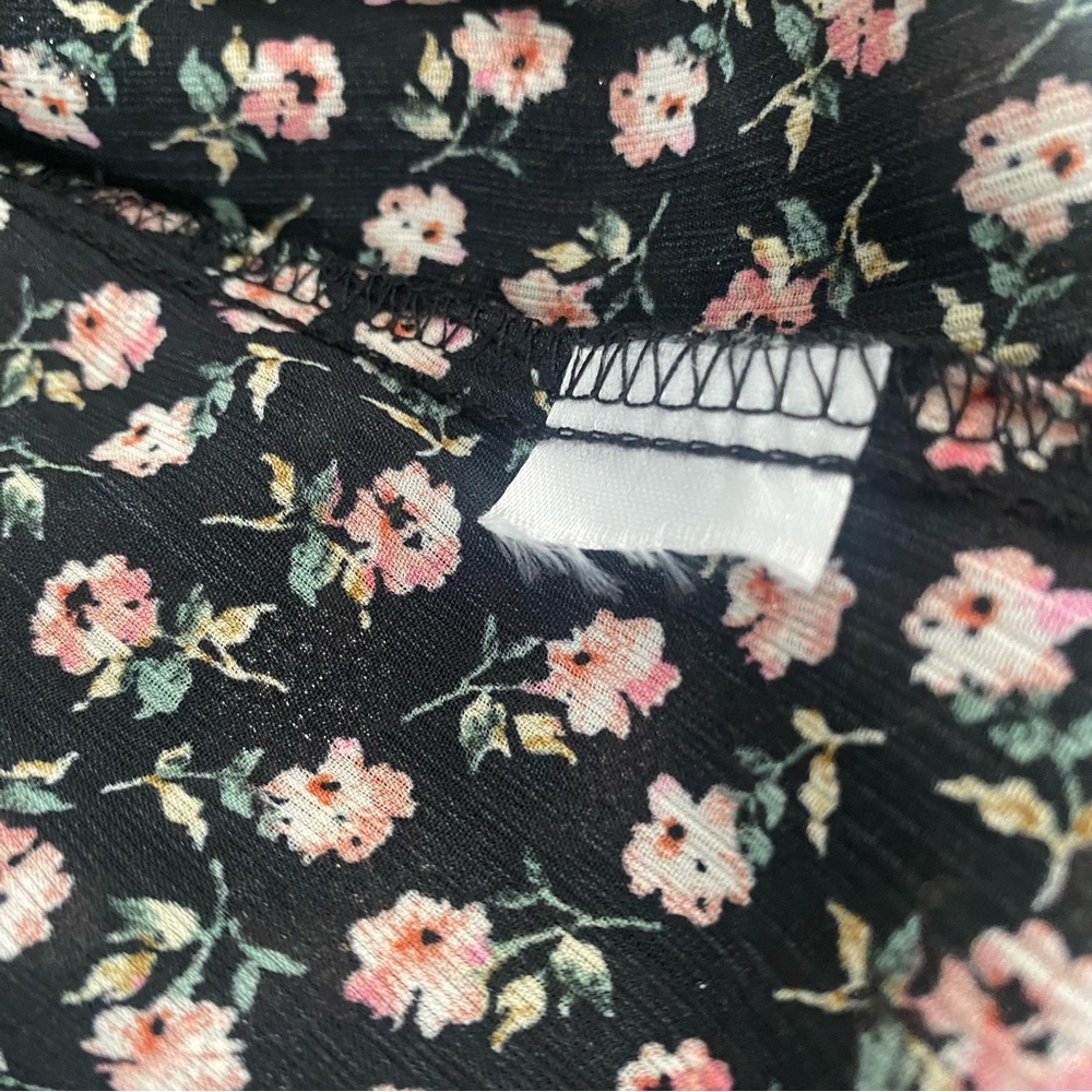 GiGiO Floral Peasant Top Blouse - Picture 7 of 7